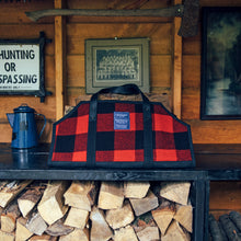 Load image into Gallery viewer, Faribault Woolen Mills Log Carrier
