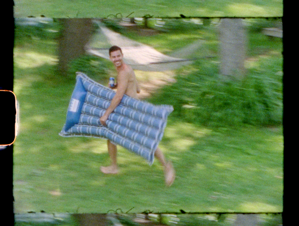 Wandawega x Hamm's: Lake Floatie