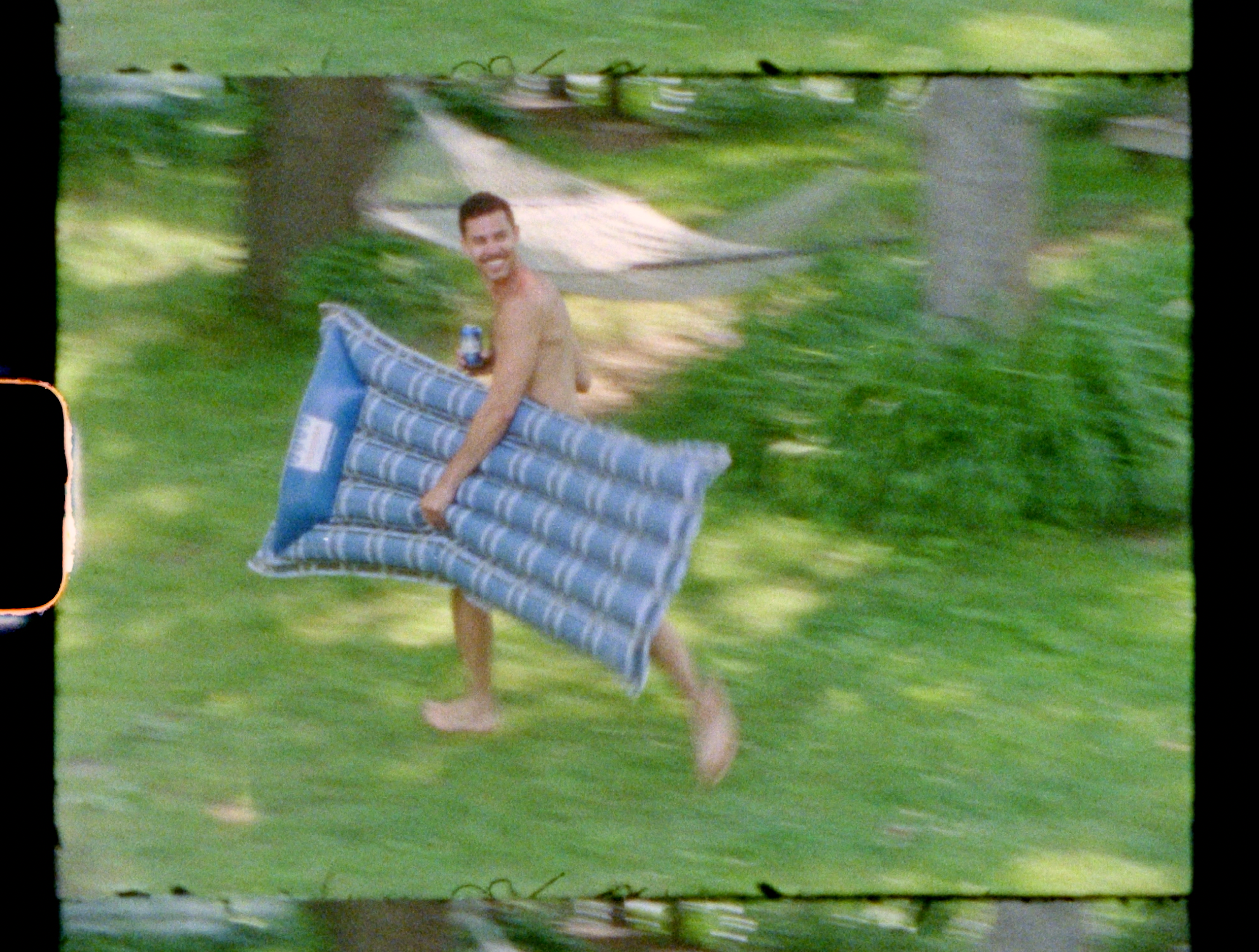 Wandawega x Hamm's: Lake Floatie