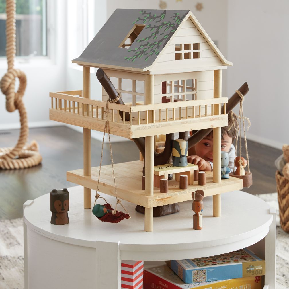 Crate & Barrel