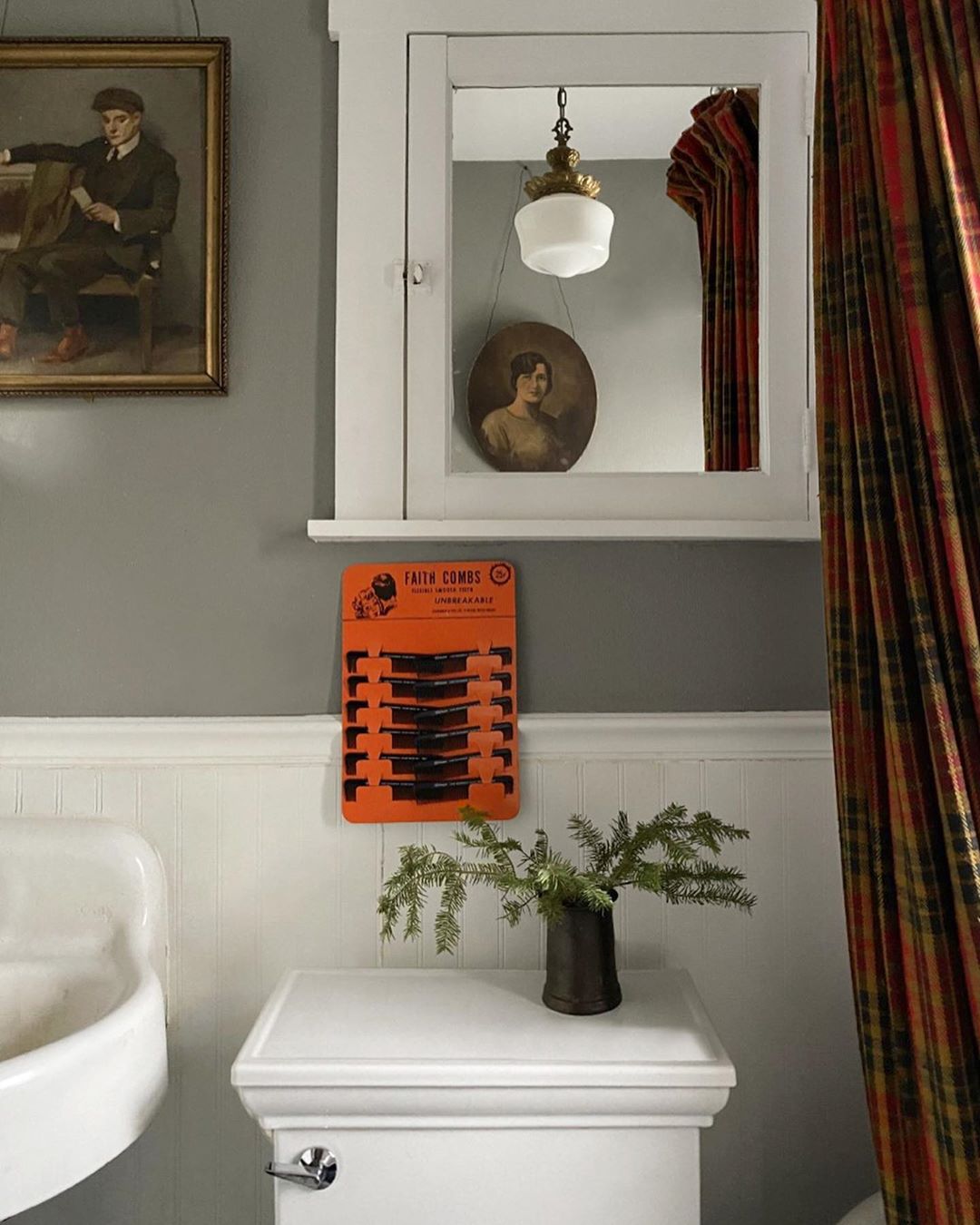 The Unbreakable Camp Comb