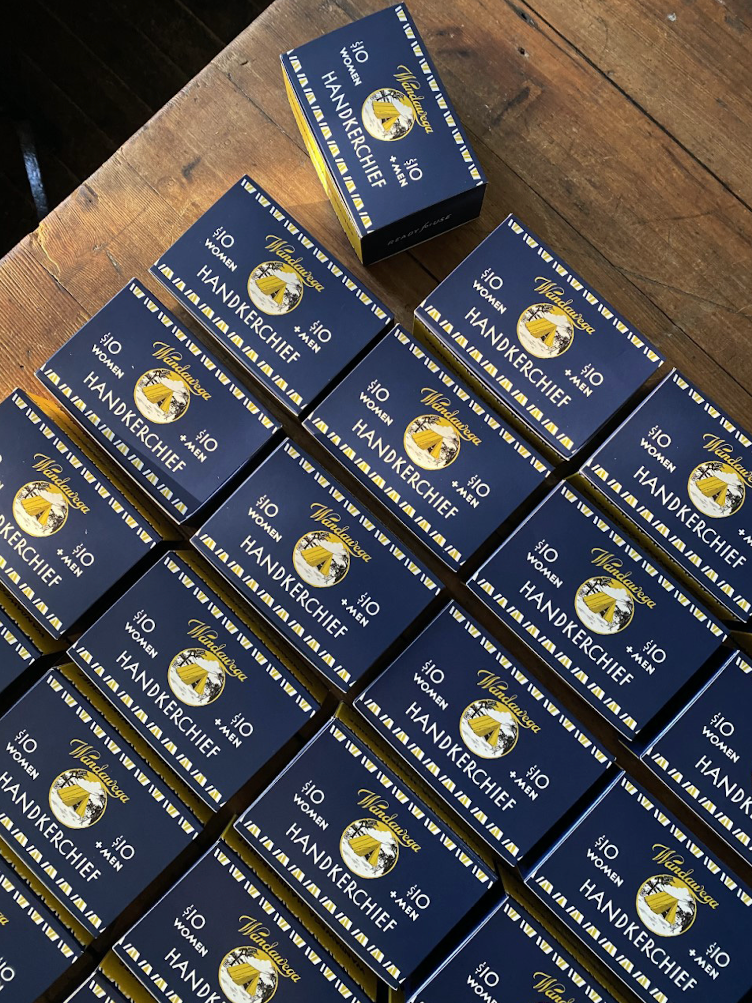 Wandawega Handkerchief