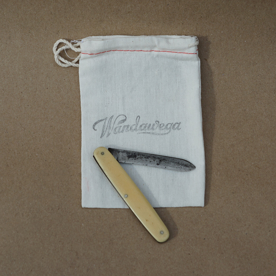 Pocket Knives (assorted)